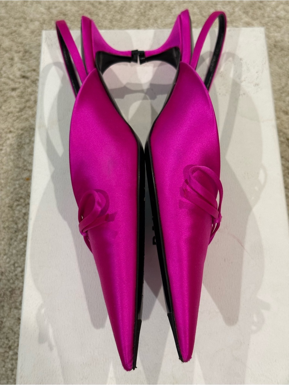 Balenciaga Fuchsia Pointed-Toe Satin Mules 
with Bow IT 37 - Picture 13 of 15